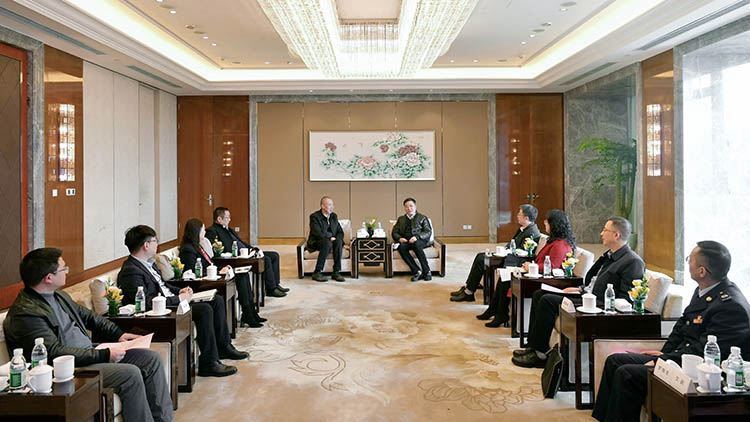 座談會現(xiàn)場。四川省稅務局供圖