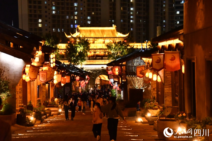 建昌古城“煥新”歸來。人民網(wǎng) 王洪江攝