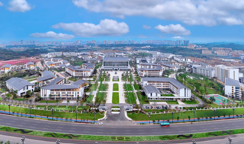 宜賓職業技術學院全景。宜賓職業技術學院黨政辦供圖