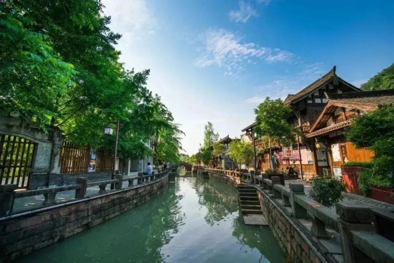 街子古鎮(zhèn)。成都市文廣旅局供圖