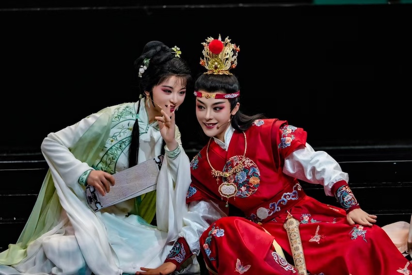 何青青在越劇《我的大觀園里》飾演林黛玉。受訪者本人供圖