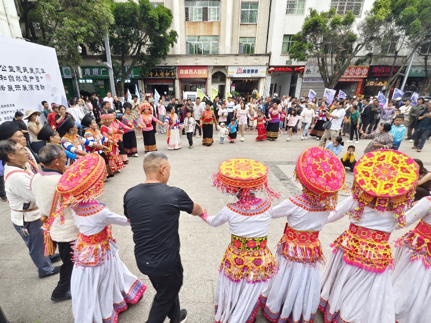 端午民俗盛會活動現(xiàn)場。德昌縣委宣傳部供圖