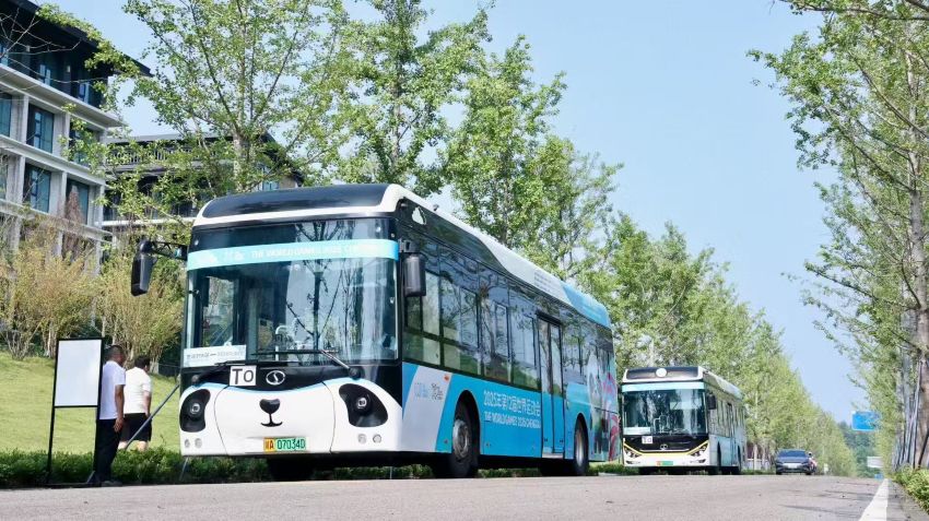 世運(yùn)公交車。成都東部新區(qū)宣傳部供圖