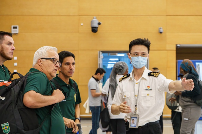 成都世運會迎來涉賽人員入境最高峰。成都海關供圖