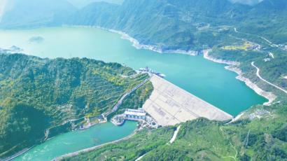 7月下旬的紫坪鋪水庫蓄水情況。 四川日報全媒體記者 韋維 攝